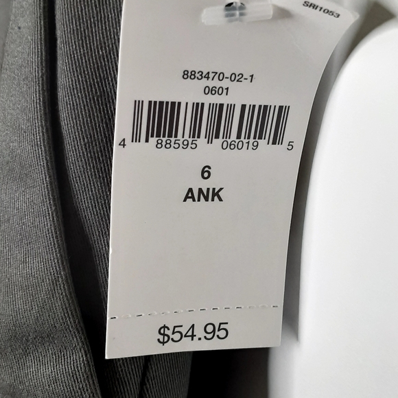 NWT khakis by gap dress pants Sz 6 - Picture 7 of 7